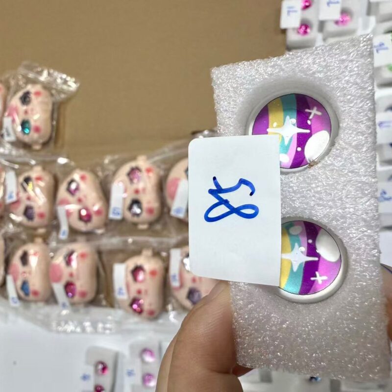 baby three 100% single eyes(can use in rolling eyes)