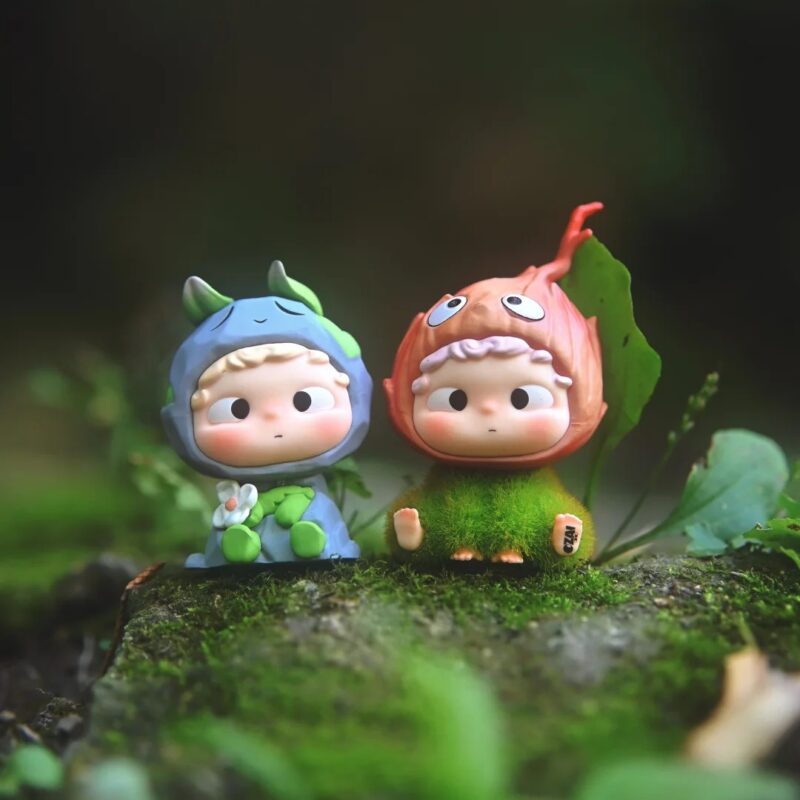 ozai-the hooded adventure mini blind box